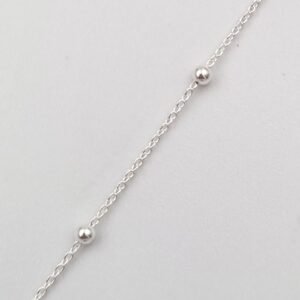 Sidabrinė grandinėlė ant kojos 22-26 cm