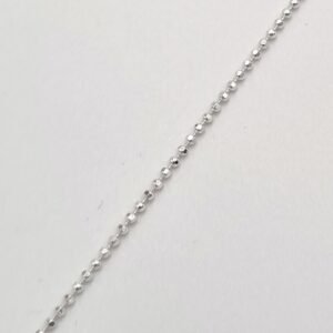 Sidabrinė grandinėlė ant kojos 20-25 cm