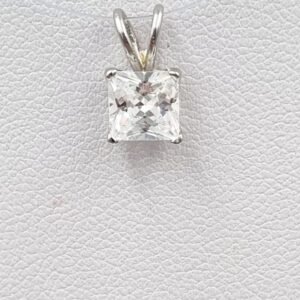 Sidabrinis pakabukas