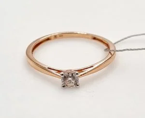Auksinis žiedas su brangakmeniais 17,2 mm
